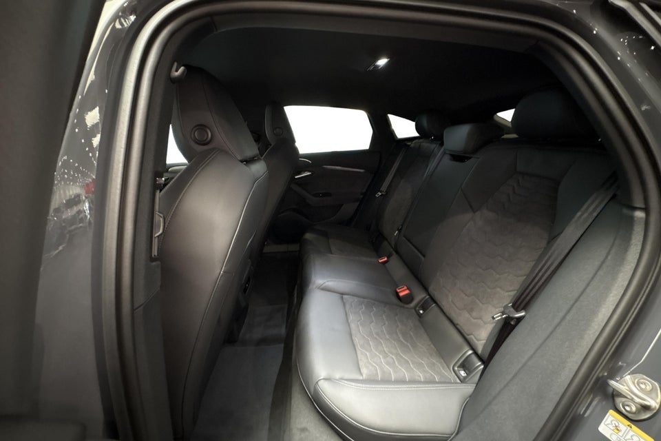 Audi A6 e-tron S-line plus performance Sportback 5d