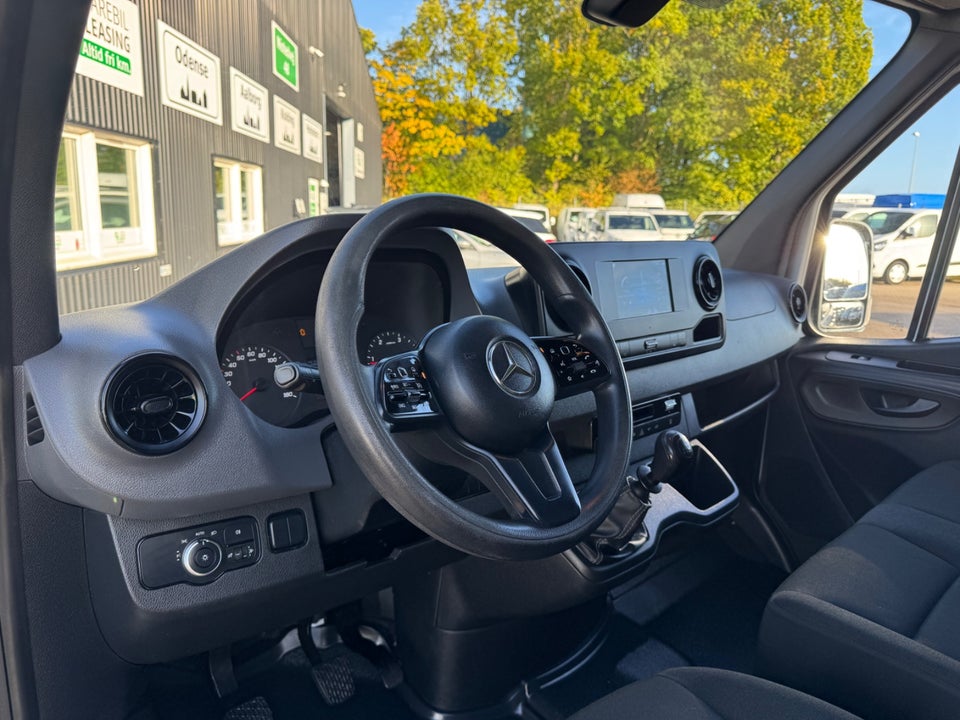 Mercedes Sprinter 316 2,2 CDi A2 Kassevogn RWD