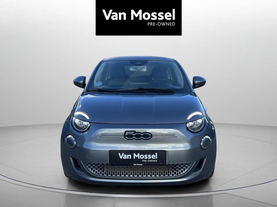 Fiat 500e 42 Icon 3d