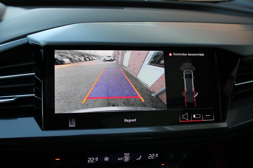 Audi Q4 e-tron 45 S-line 5d