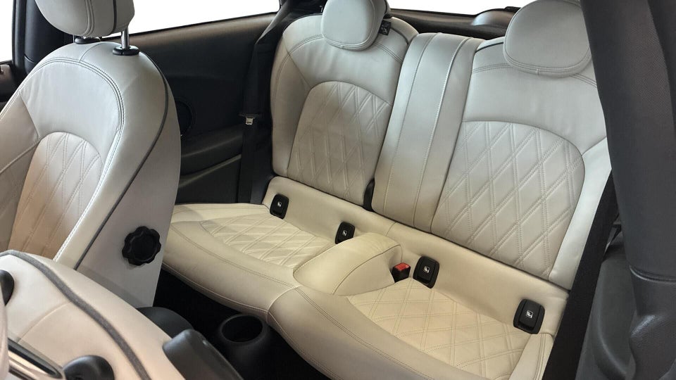 MINI Cooper SE Yours Trim 3d