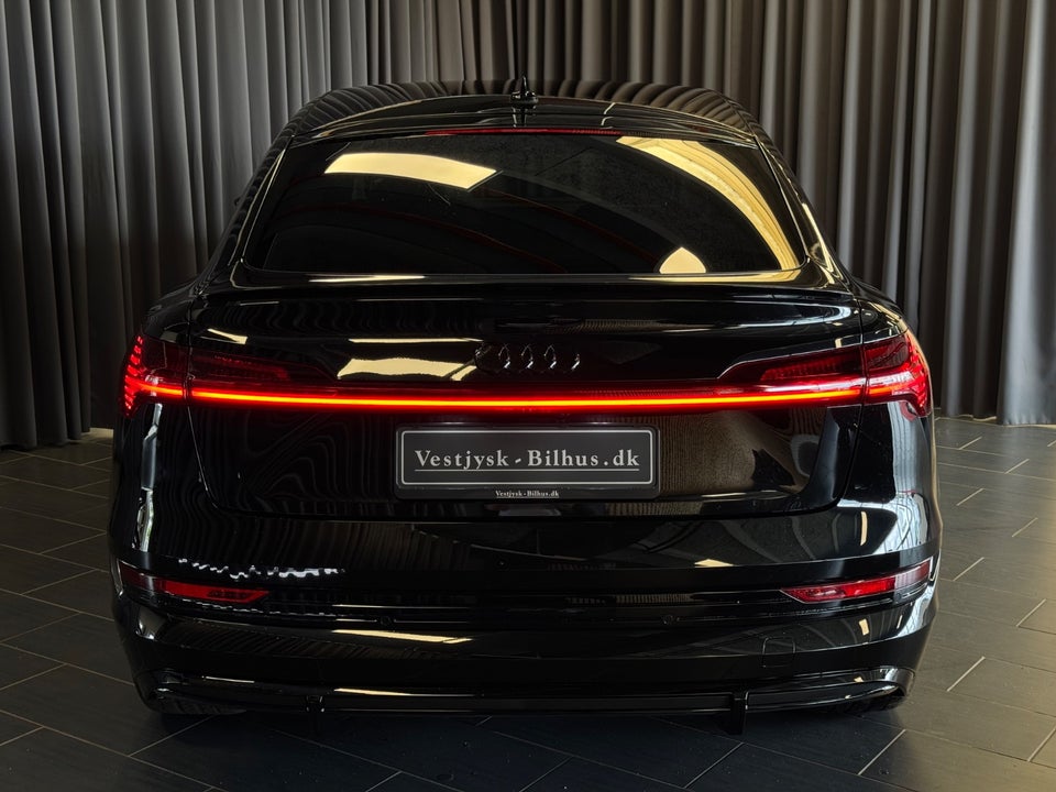 Audi e-tron 55 S-line Sportback quattro 5d