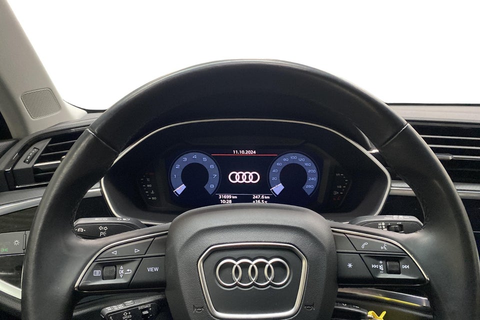 Audi Q3 35 TFSi Prestige S-tr. 5d