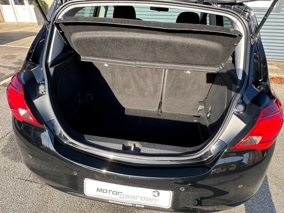 Opel Corsa 1,4 16V Impress 5d