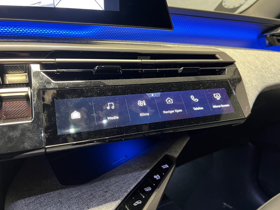 Peugeot e-5008 77 GT 7prs 5d