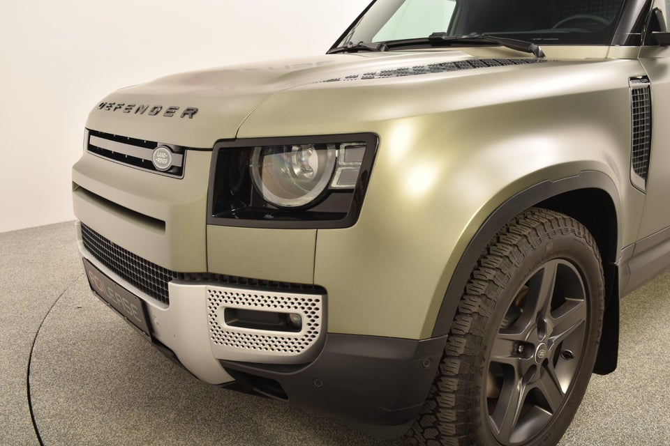 Land Rover Defender 110 3,0 D250 Hard Top SE aut. Van 5d