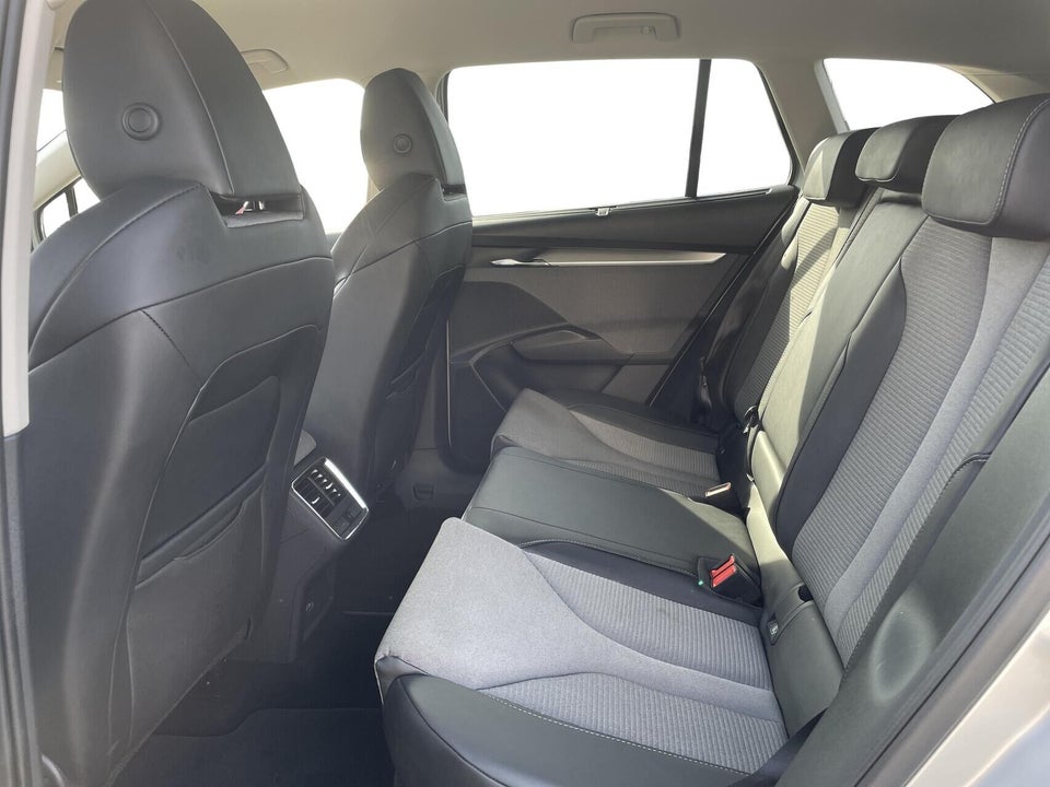 Skoda Enyaq 80 iV 5d