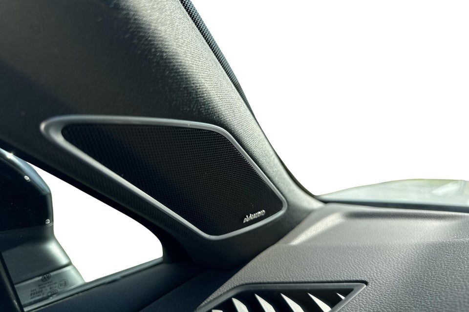 VW Touareg 3,0 TDi 286 R-line aut. 4Motion Van 5d