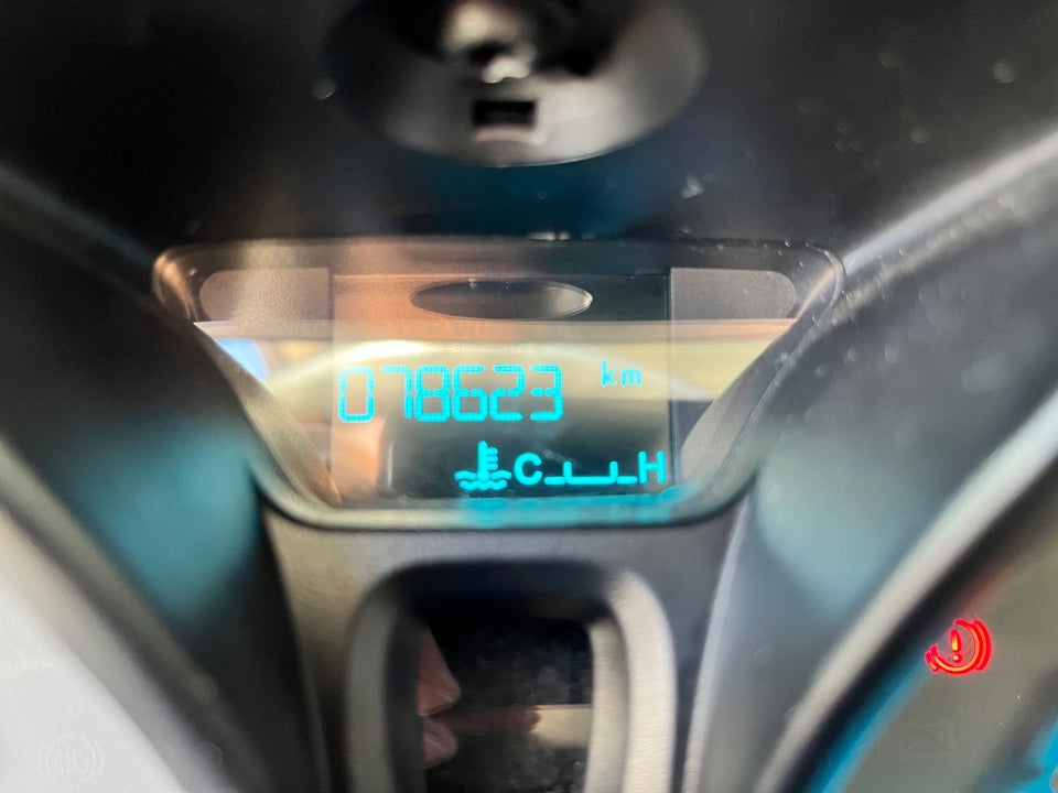 Ford Transit Courier 1,5 TDCi 100 Limited