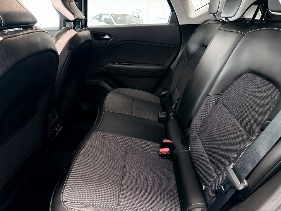 Renault Captur 1,0 TCe 100 Intens 5d