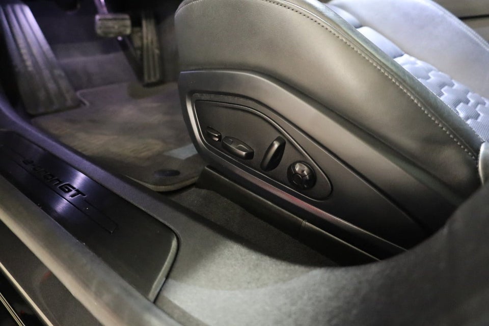 Audi e-tron GT quattro 4d