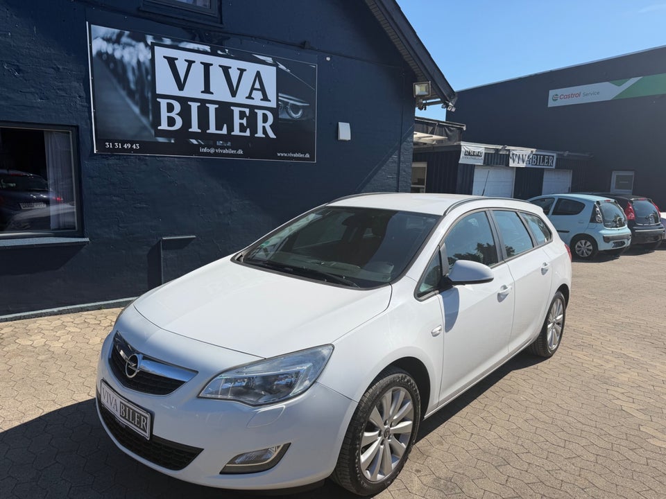 Opel Astra 1,6 Sport Sports Tourer 5d