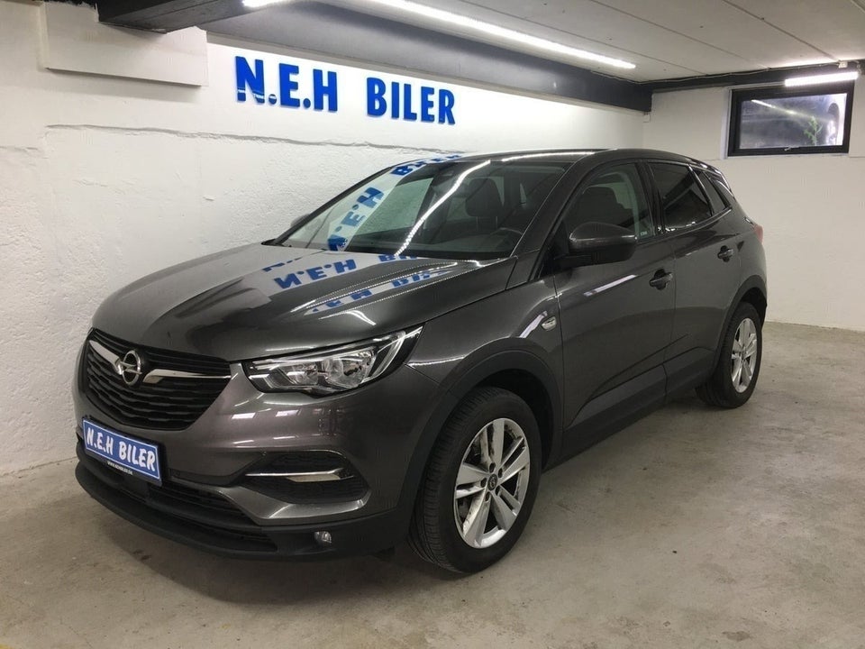 Opel Grandland X 1,2 T 130 Enjoy 5d