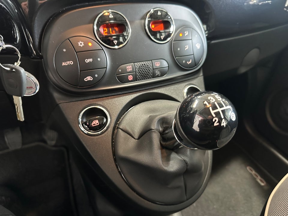 Fiat 500 1,2 Black Friday 3d