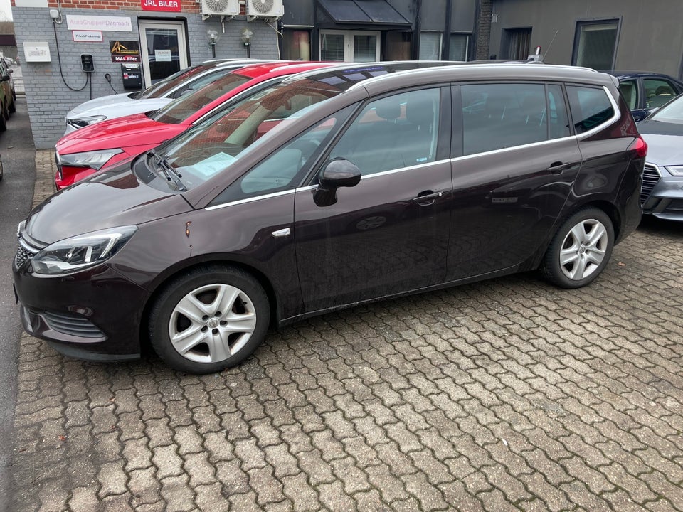 Opel Zafira Tourer 1,4 T 140 Enjoy 7prs 5d