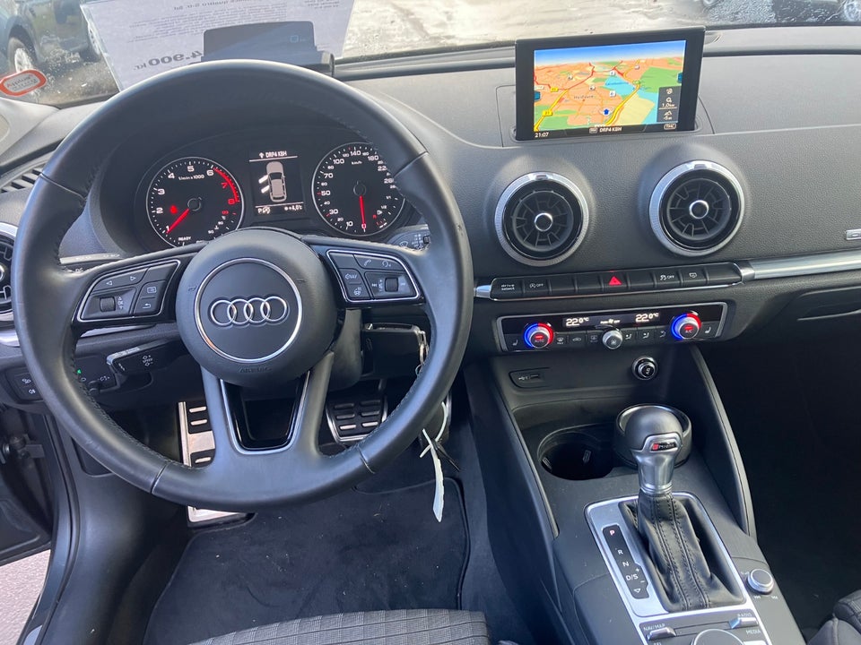 Audi A3 40 TFSi Sport Limited Sportback quattro S-tr. 5d