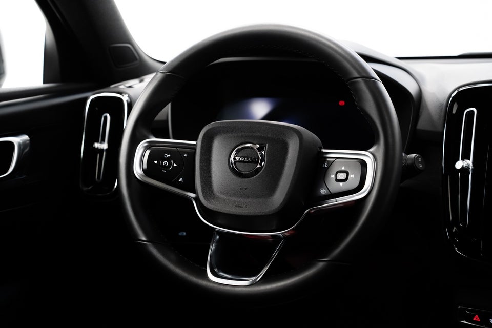 Volvo XC40 P6 ReCharge Core 5d