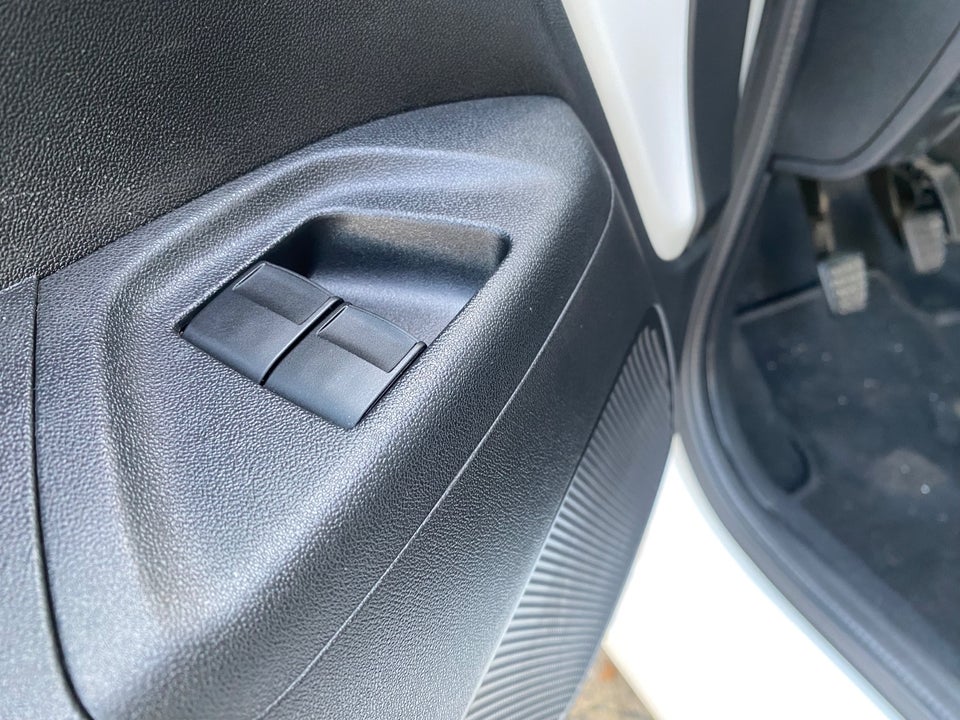 Toyota Aygo 1,0 VVT-i x-clusiv 5d