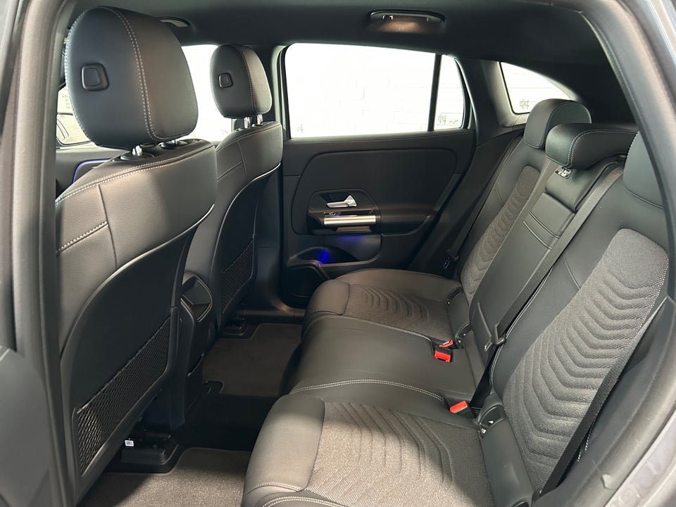 Mercedes EQA250 Progressive 5d