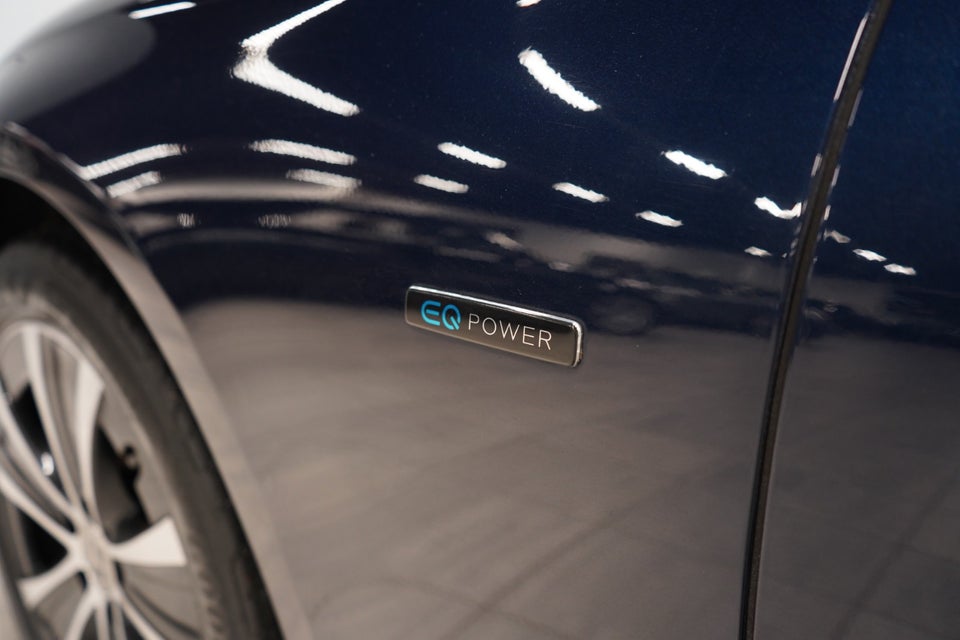 Mercedes E300 de 2,0 Avantgarde stc. aut. 5d