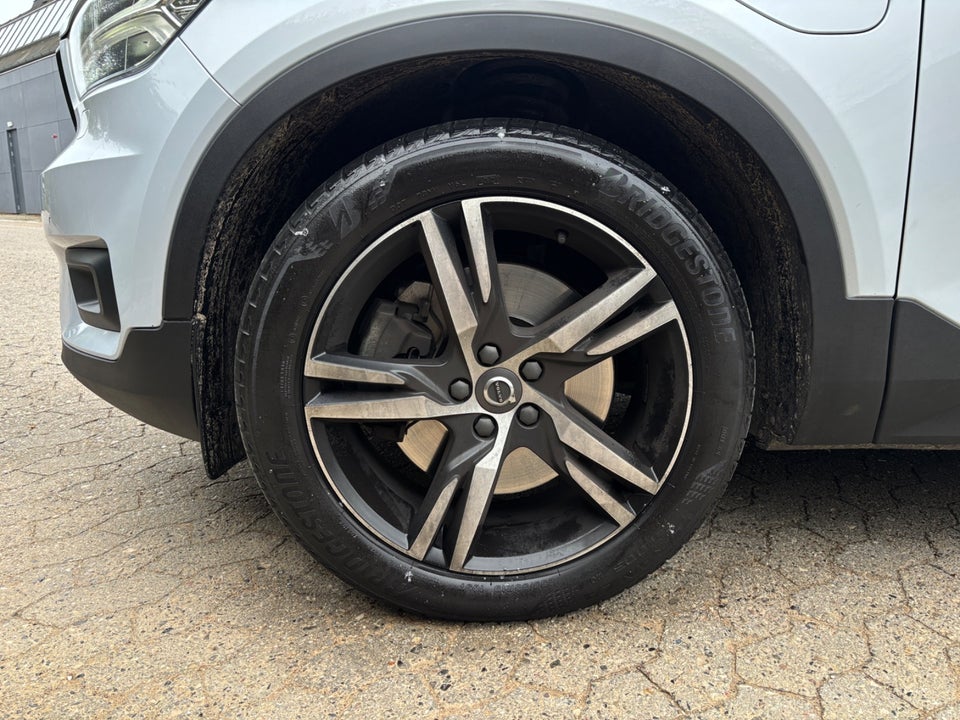Volvo XC40 1,5 T4 ReCharge R-Design aut. 5d