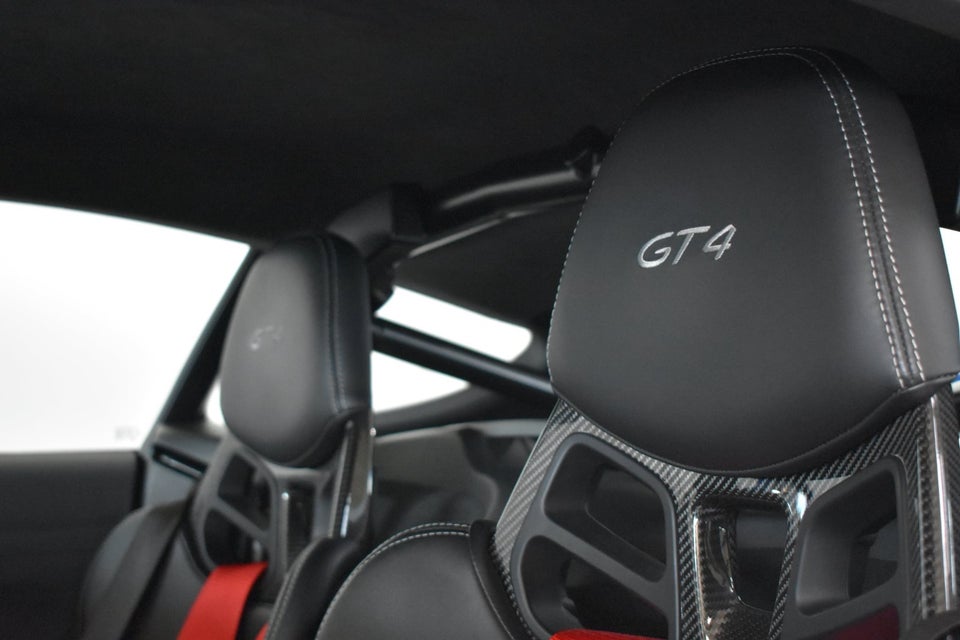 Porsche Cayman GT4 3,8  2d