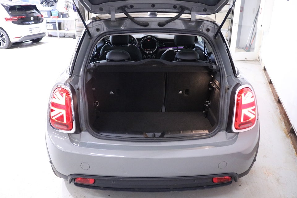 MINI Cooper SE Edition Premium Plus 3d