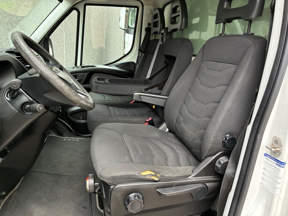 Iveco Daily 2,3 35S15 Alukasse m/lift 2d