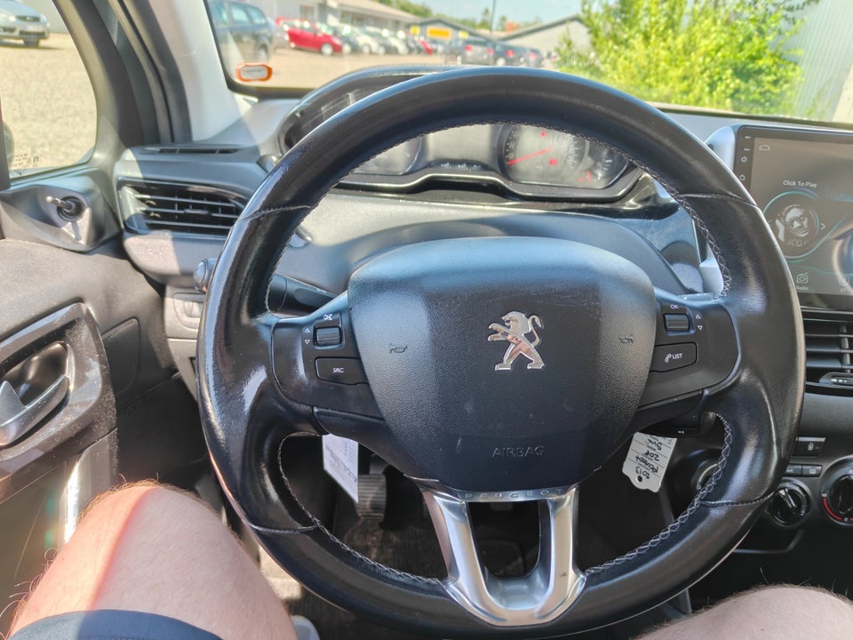 Peugeot 208 1,0 VTi 68 Active 5d