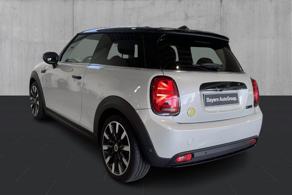 MINI Cooper SE Maximise 3d