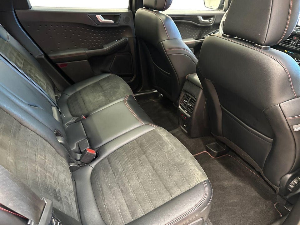 Ford Kuga 2,5 PHEV ST-Line X CVT 5d