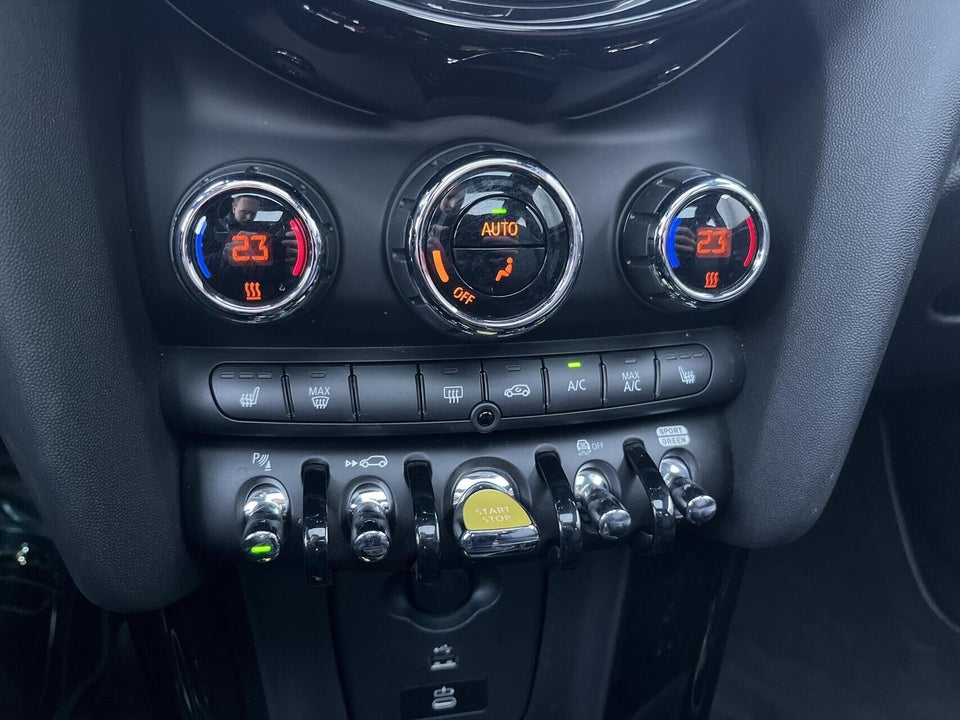 MINI Cooper SE Younique Trim 3d