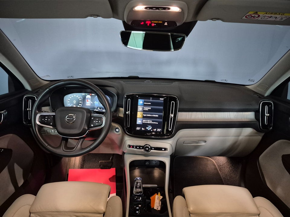Volvo XC40 1,5 T4 ReCharge Inscription aut. 5d