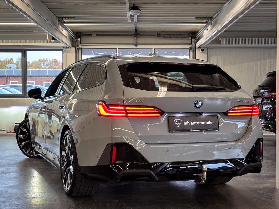 BMW i5 eDrive40 Touring M-Sport 5d