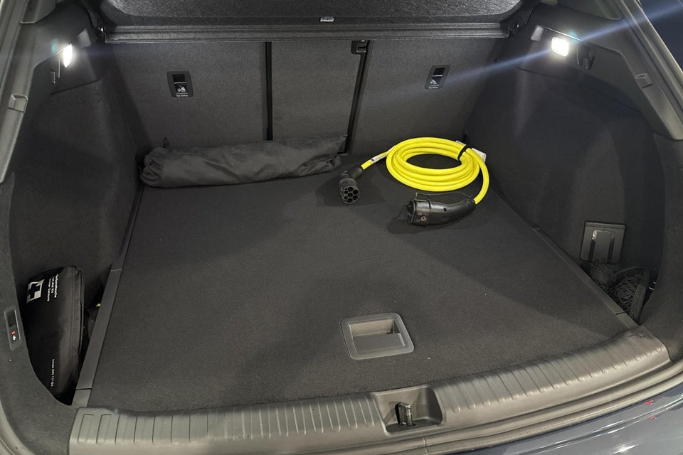 Audi Q4 e-tron performance 5d