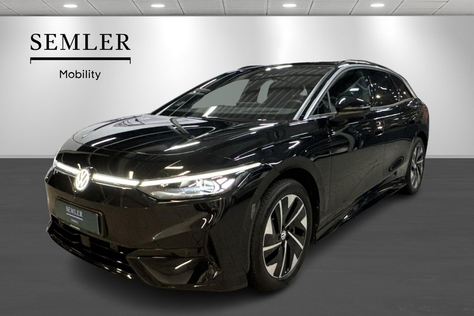 VW ID.7 77 Style+ Tourer 5d