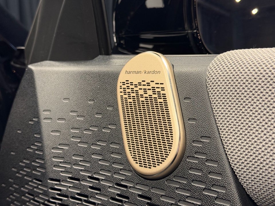 MINI Cooper SE Favoured Trim XL 3d