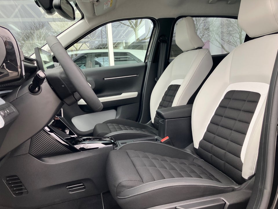 Citroën ë-C3 Aircross 44 VTR Sport 5d