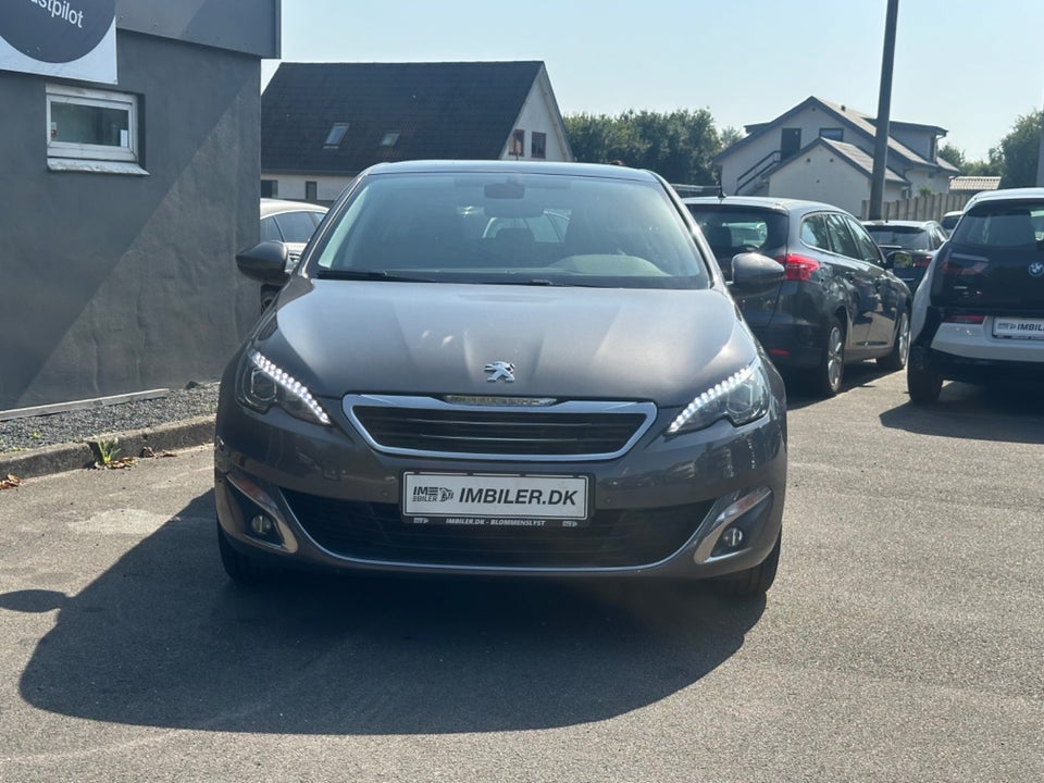 Peugeot 308 1,6 BlueHDi 120 Allure Sky 5d