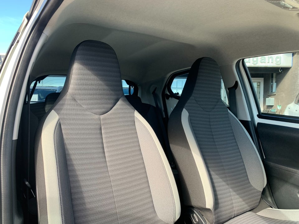 Toyota Aygo 1,0 VVT-i x-pression x-shift 5d