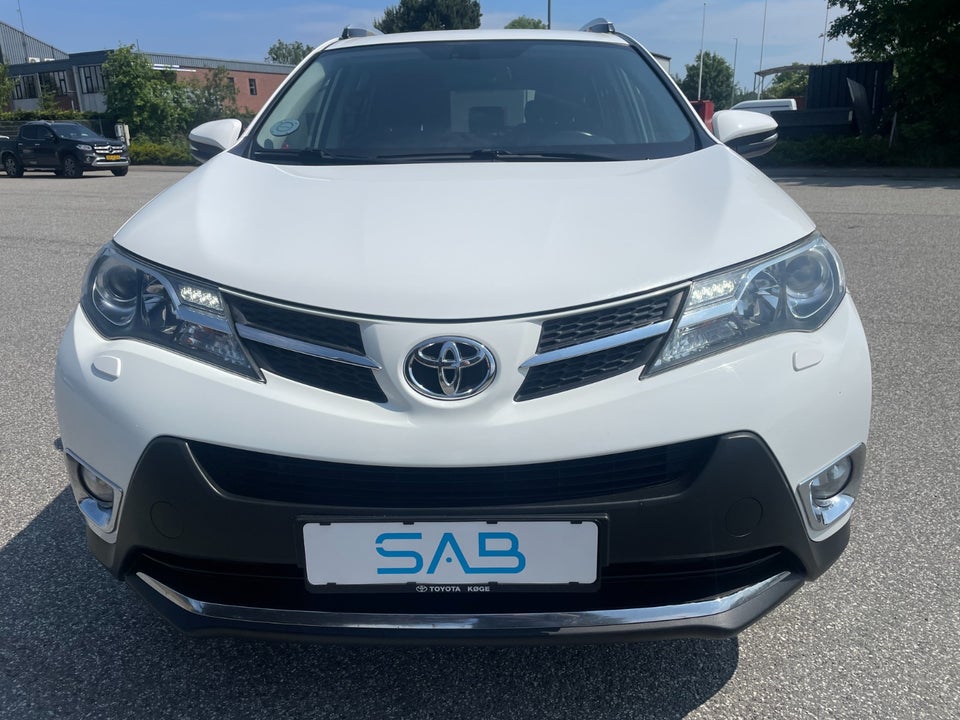 Toyota RAV4 2,0 D-4D T3 5d