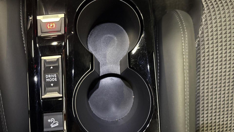 Peugeot e-2008 50 GT 5d