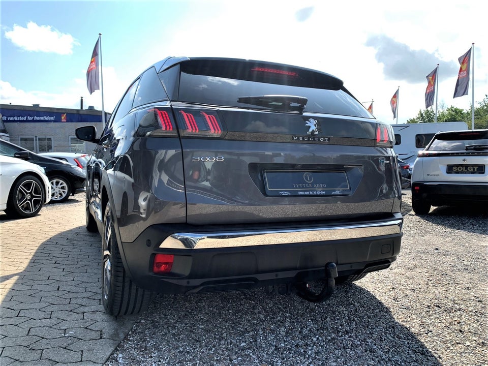 Peugeot 3008 1,6 Hybrid First Selection EAT8 5d