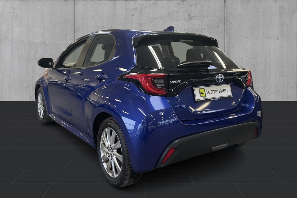 Toyota Yaris 1,5 Hybrid Active Tech e-CVT 5d