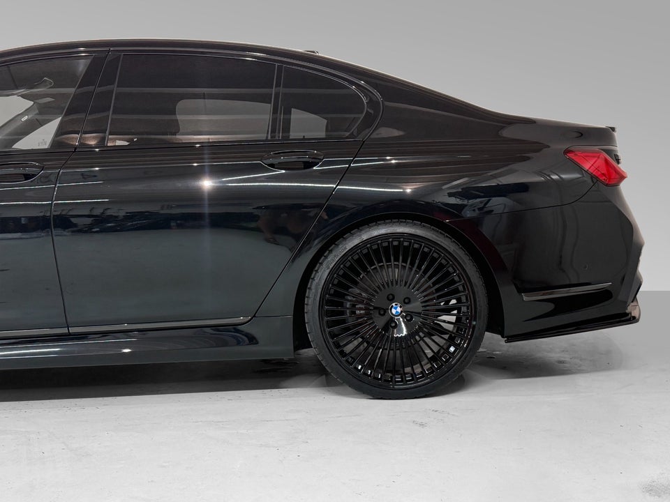 BMW 745e 3,0 Connected aut. 4d