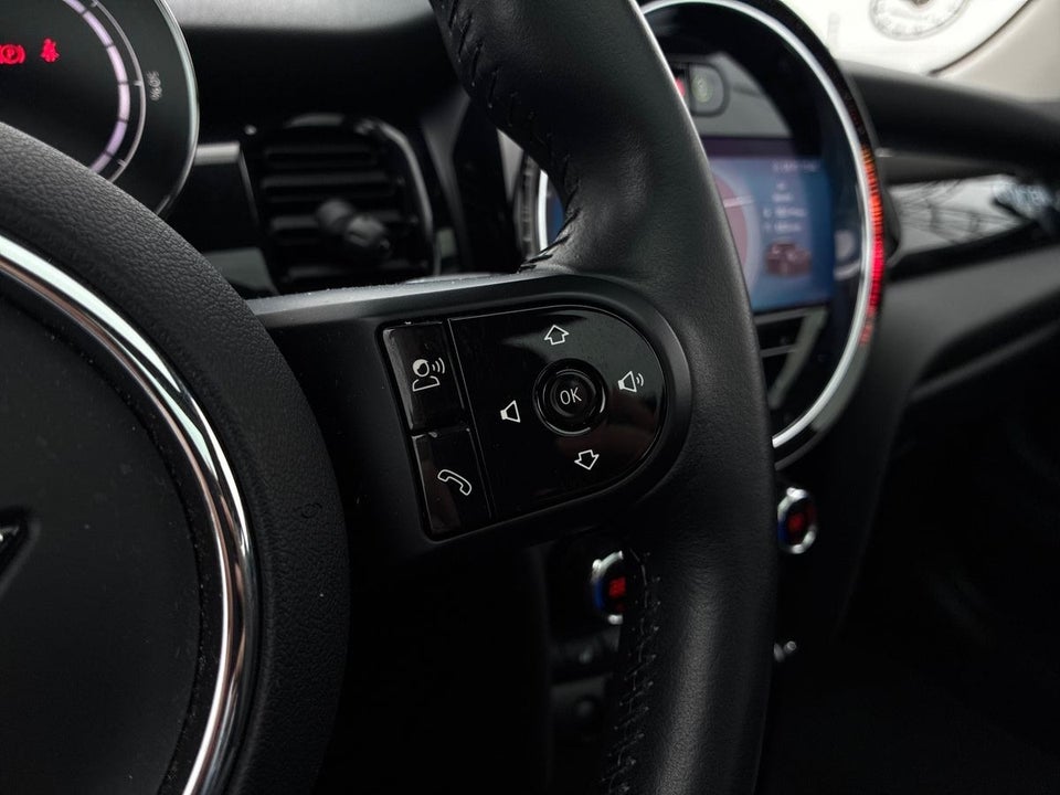 MINI Cooper SE Camden Edition 3d