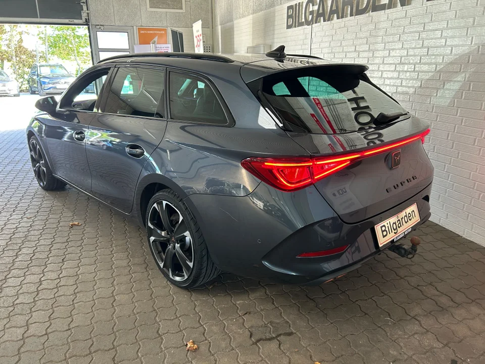 Cupra Leon 1,4 eHybrid Sportstourer DSG 5d