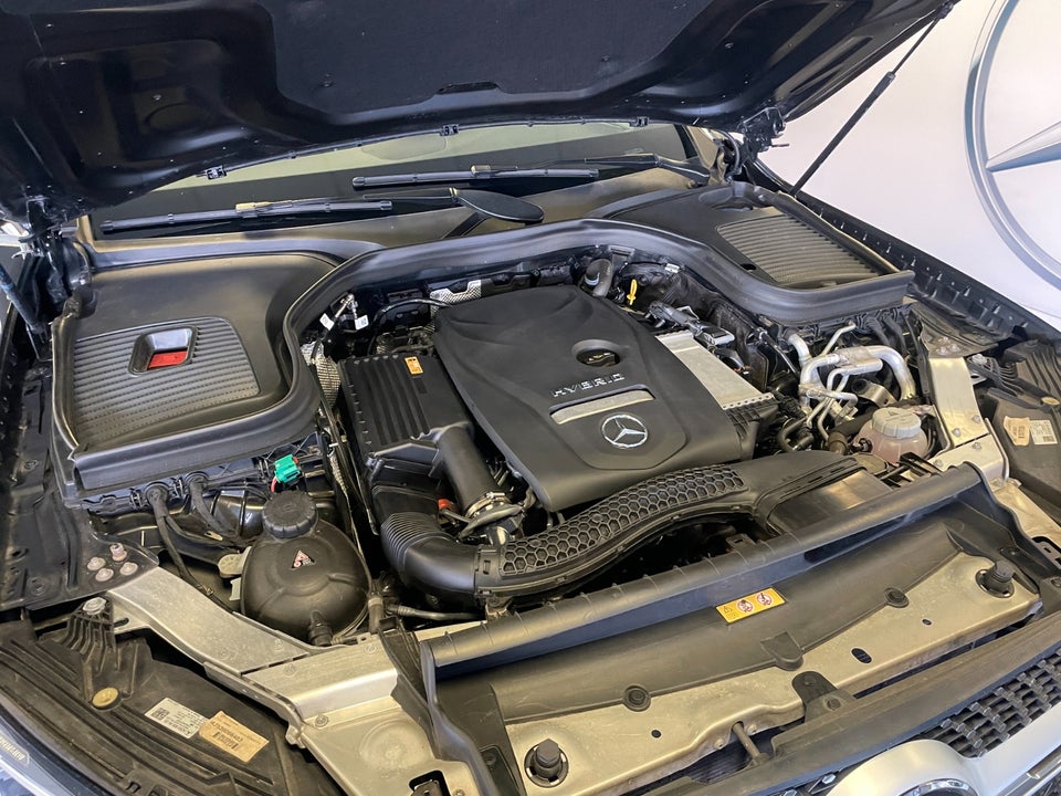 Mercedes GLC300 e 2,0 AMG Line aut. 4Matic 5d