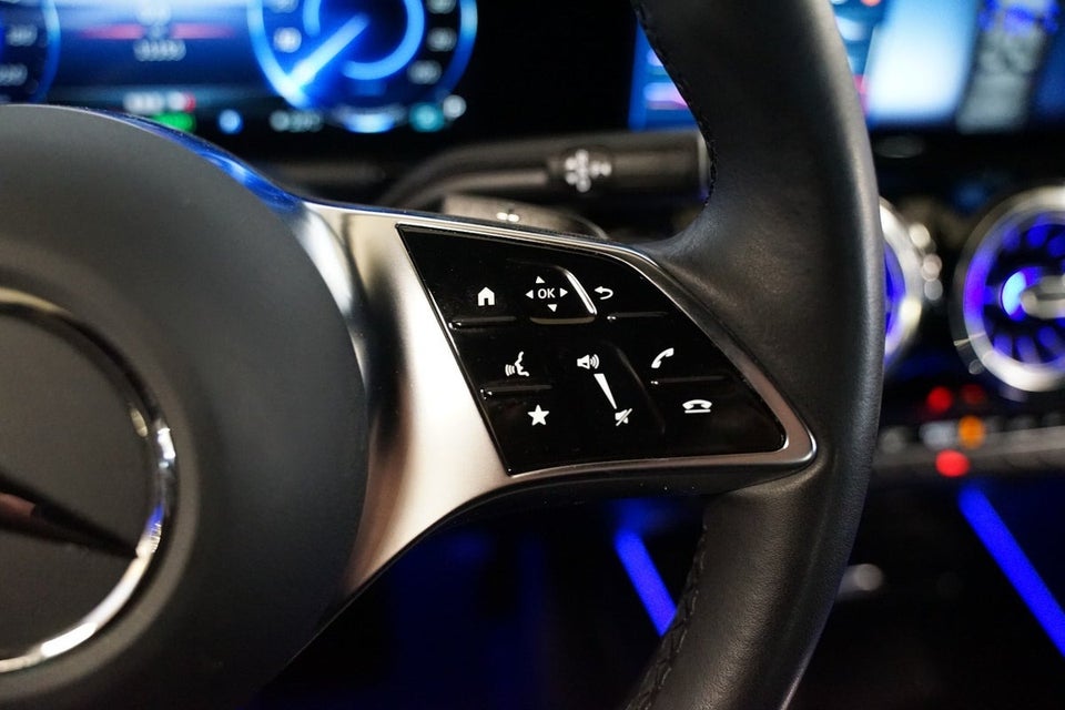 Mercedes EQA250+ Progressive Advance 5d