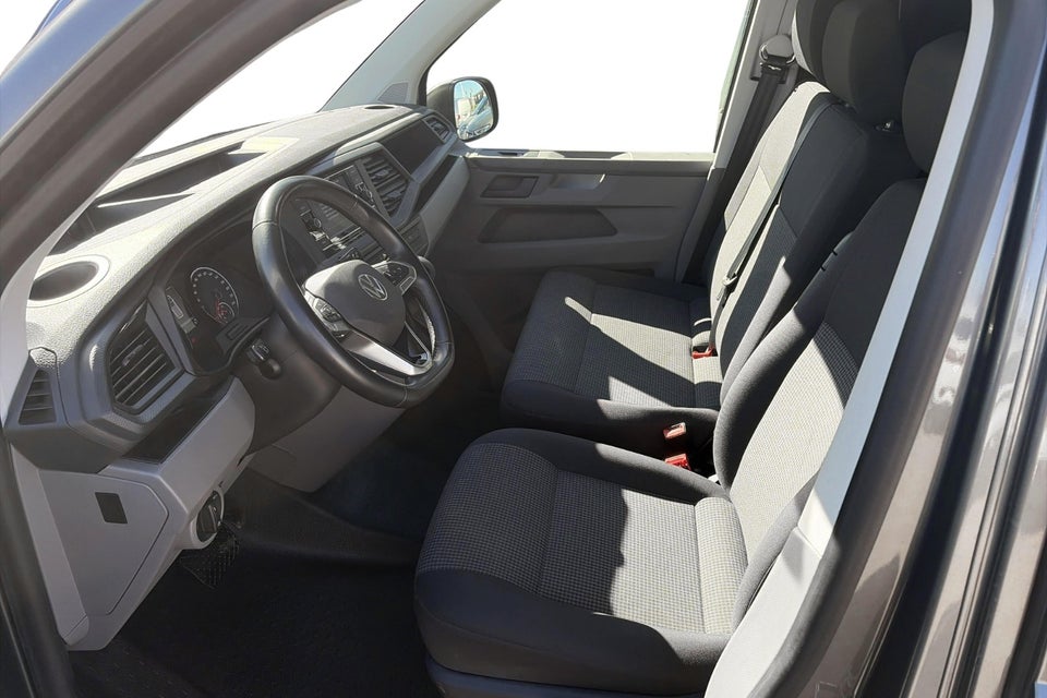 VW Transporter 2,0 TDi 150 Kassevogn DSG lang